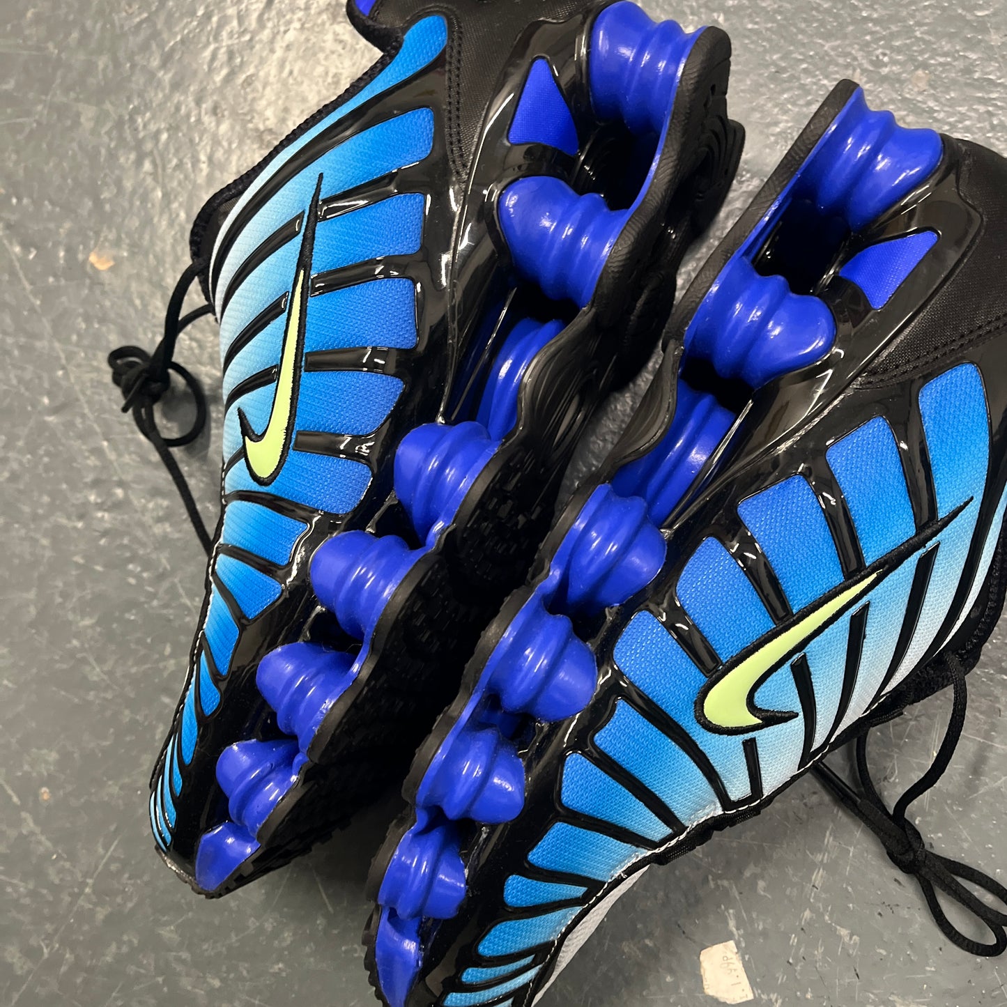 Nike shox TL blue BNWT (UK8-9.5)