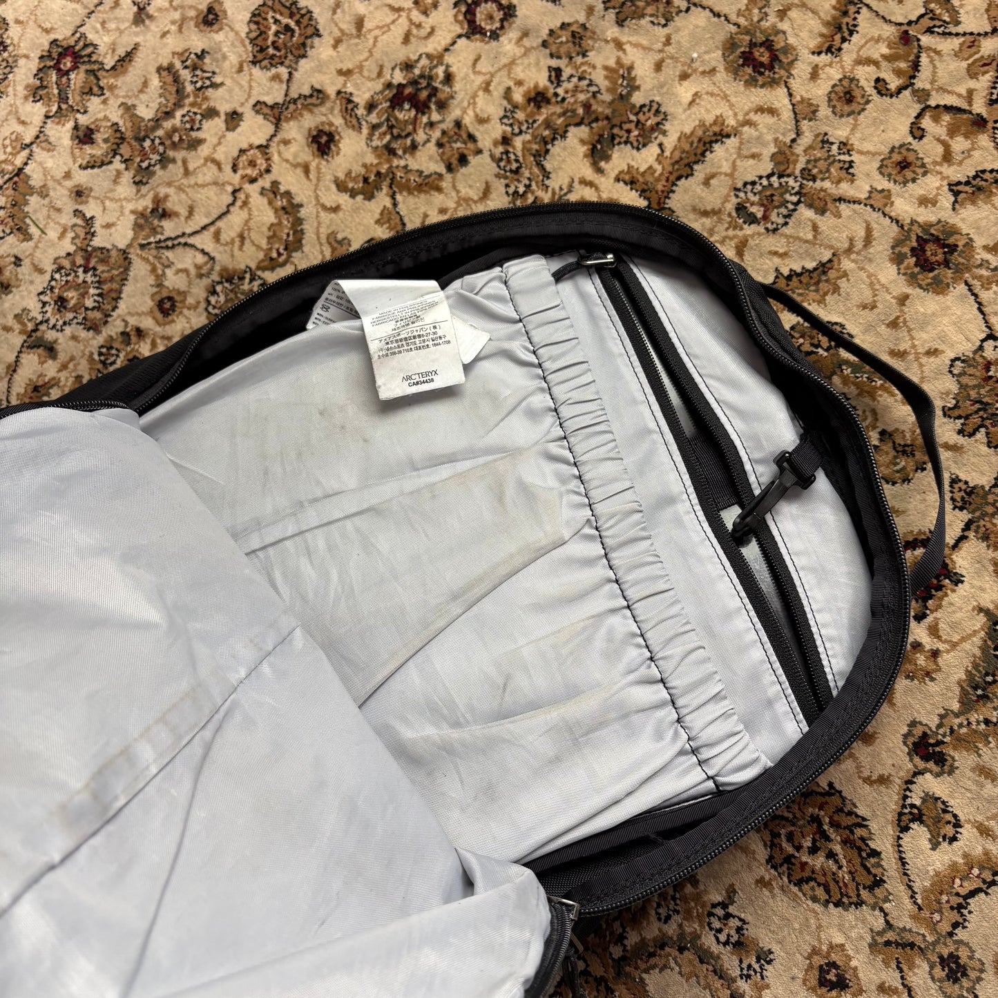 Arc’teryx black / grey backpack