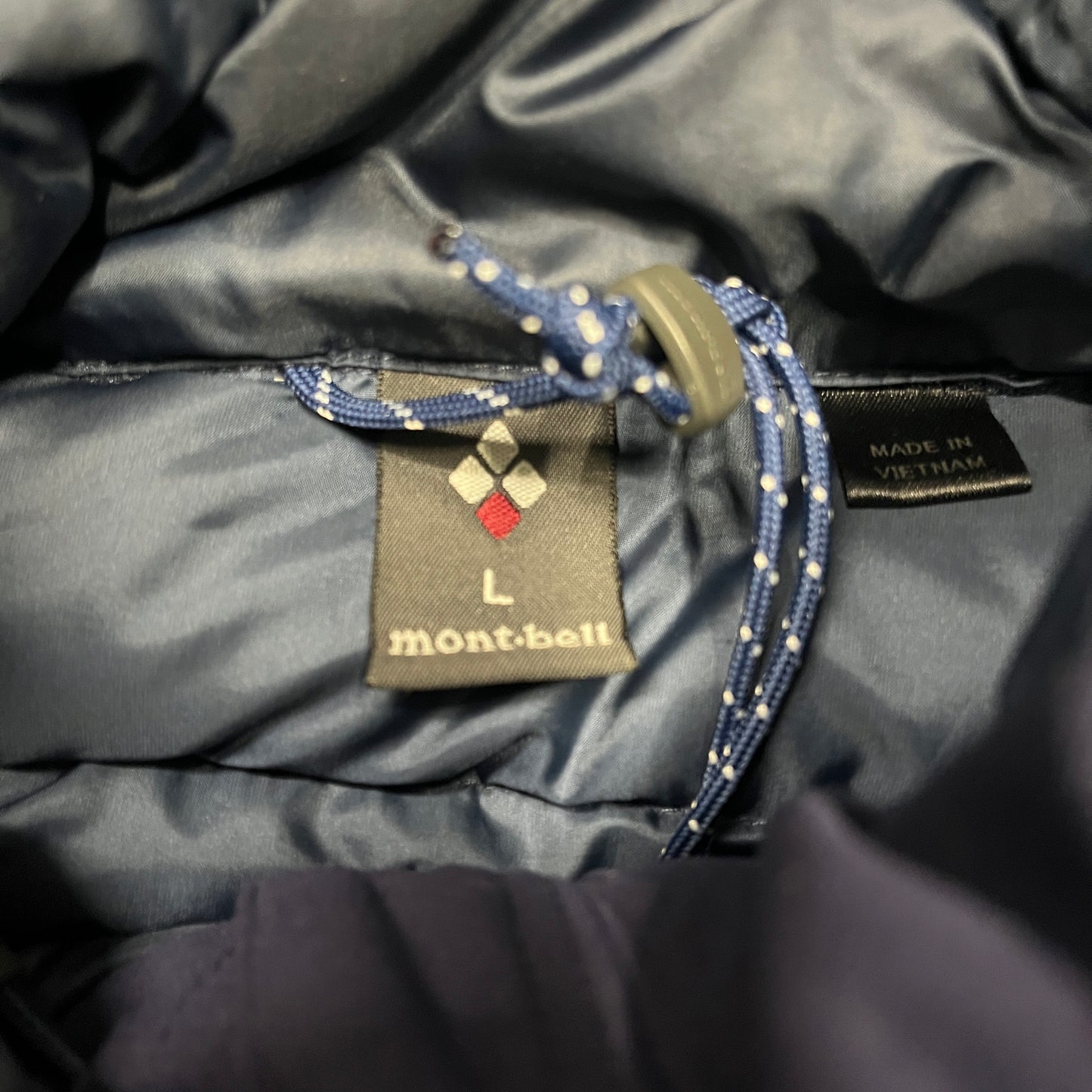 Montbell navy gore wind stopper puffer (L)