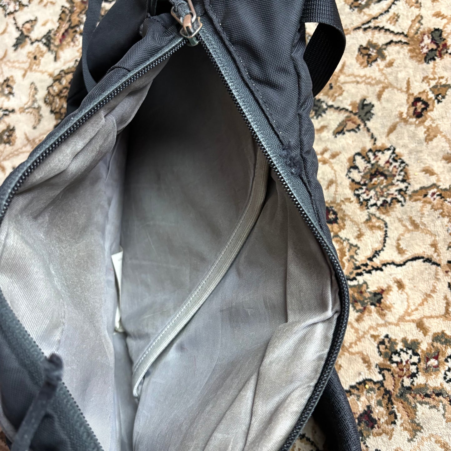 Patagonia atom black sling bag