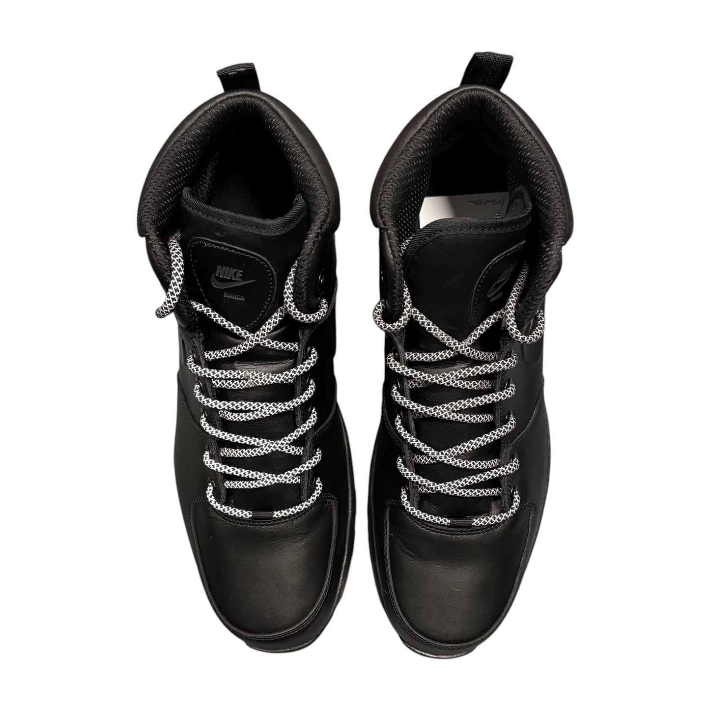 Nike manoa black boot (UK11)