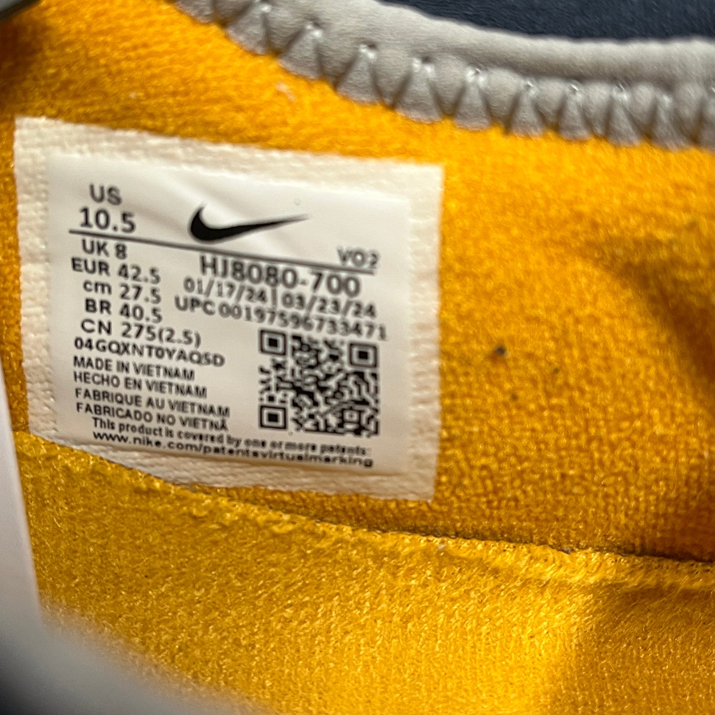 Nike air max SNDR canyon gold (UK8)