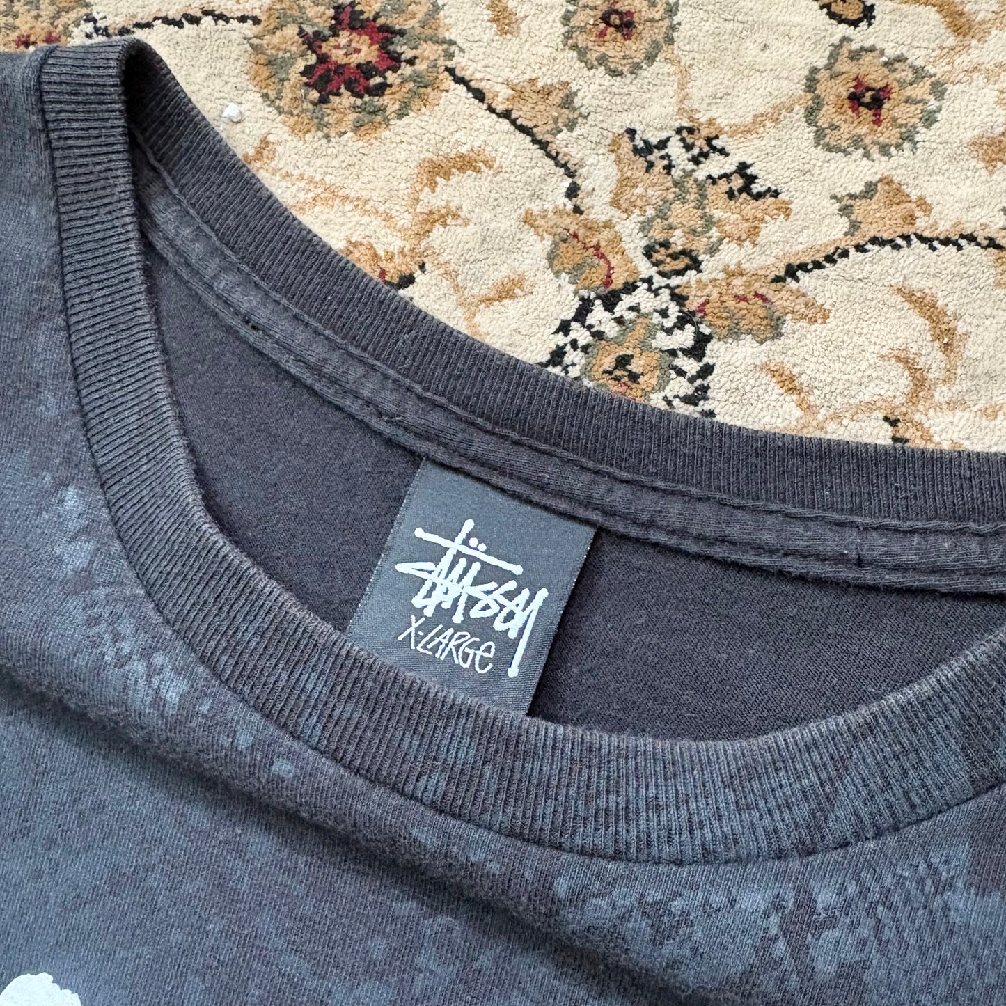 Stussy world tour black snakeskin tshirt (XL)