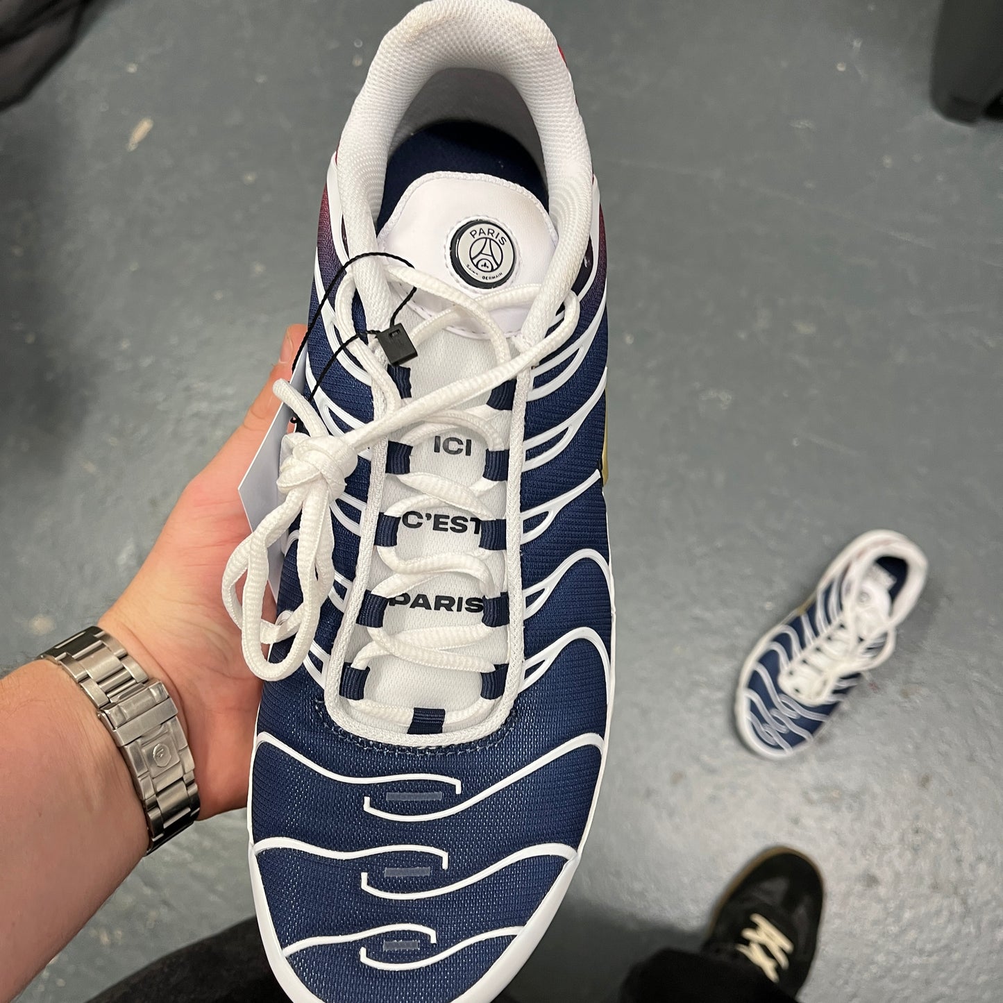 PSG Nike air max plus TN (UK8.5)