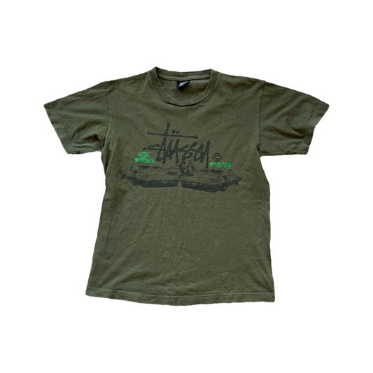 Stussy khaki green cars tee (S)