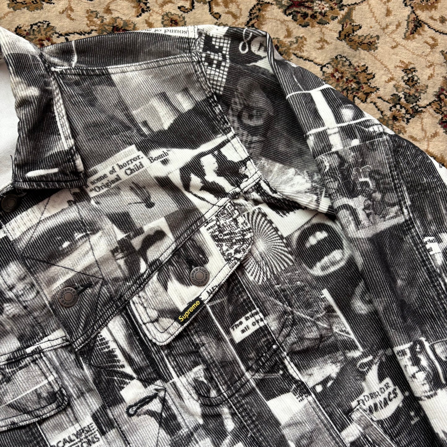 Supreme vibrations corduroy jacket (M)