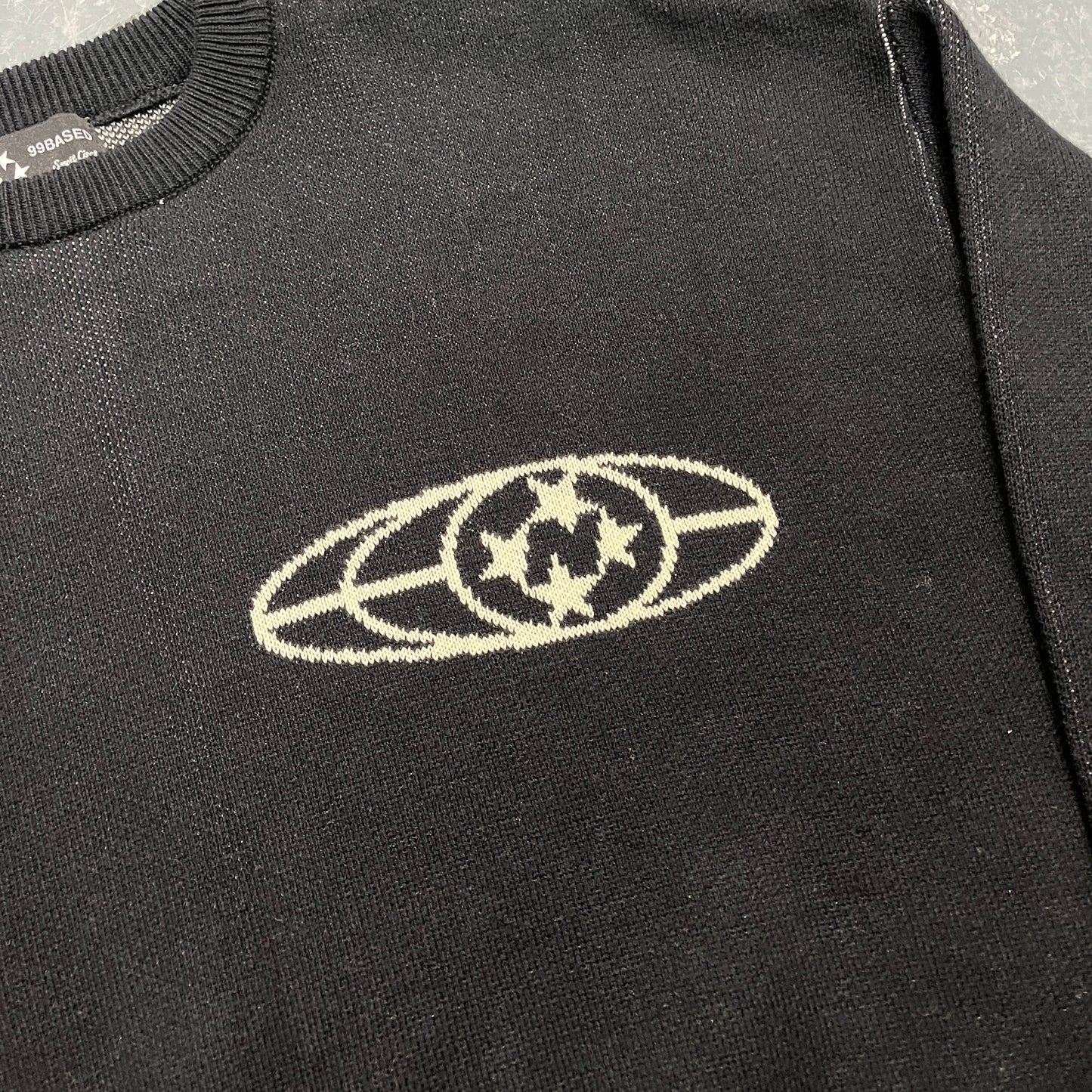 99 based black heavyweight knit (L)