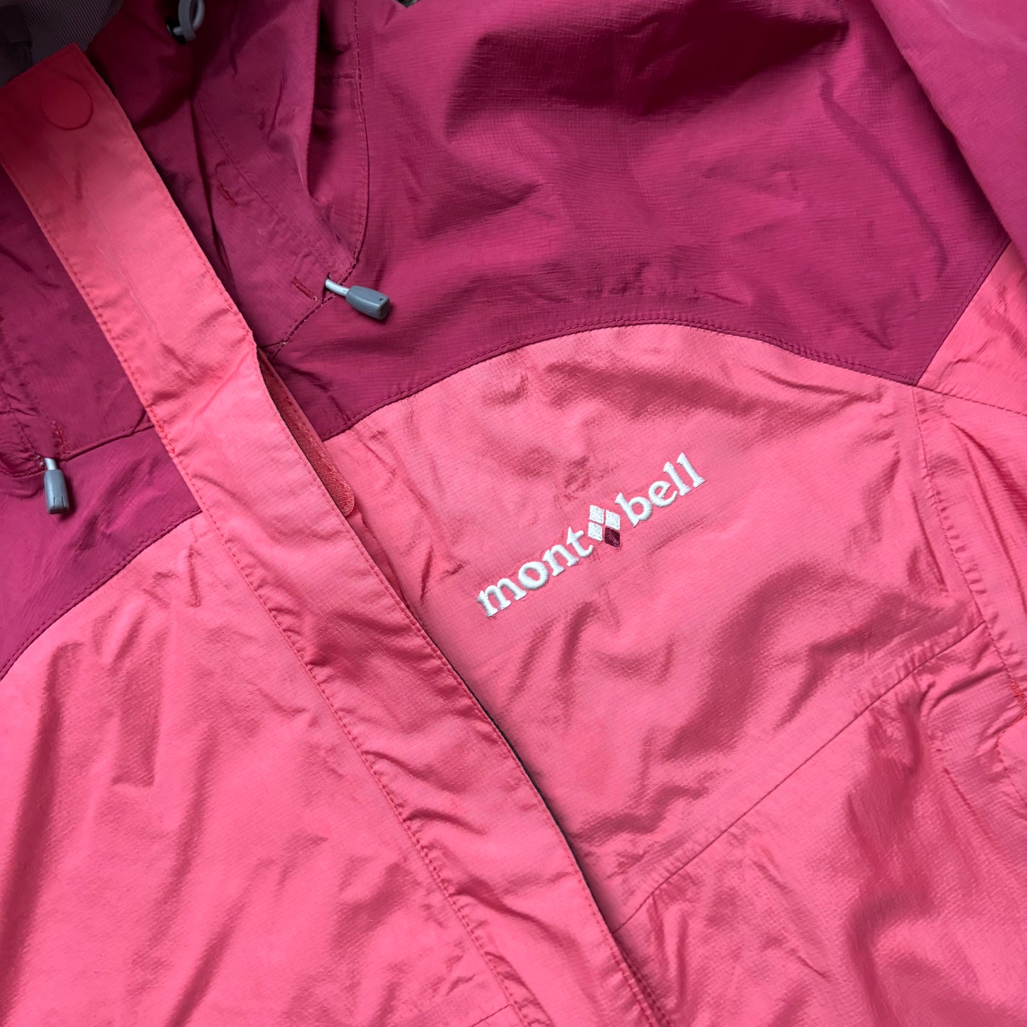 Montbell pink two tone shell jacket (M)