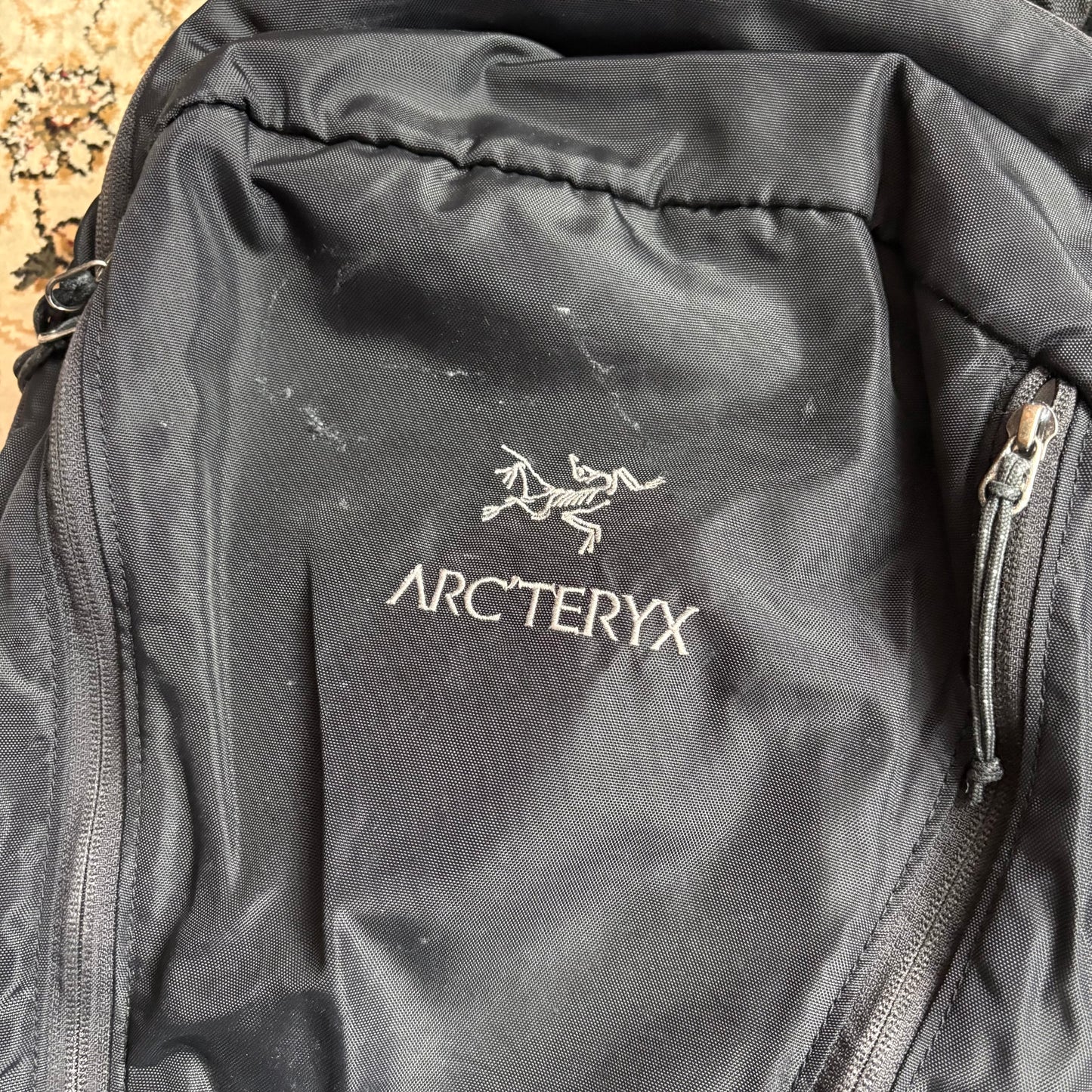 Arc’teryx black / grey backpack