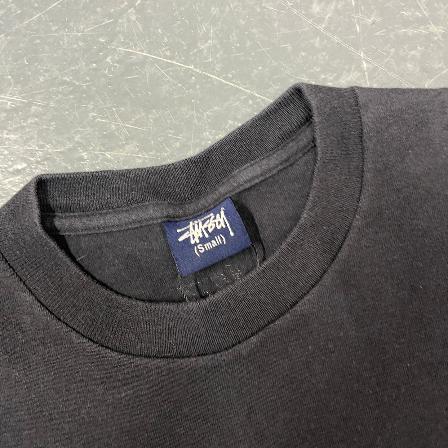 Stussy black longhaul tee (S)