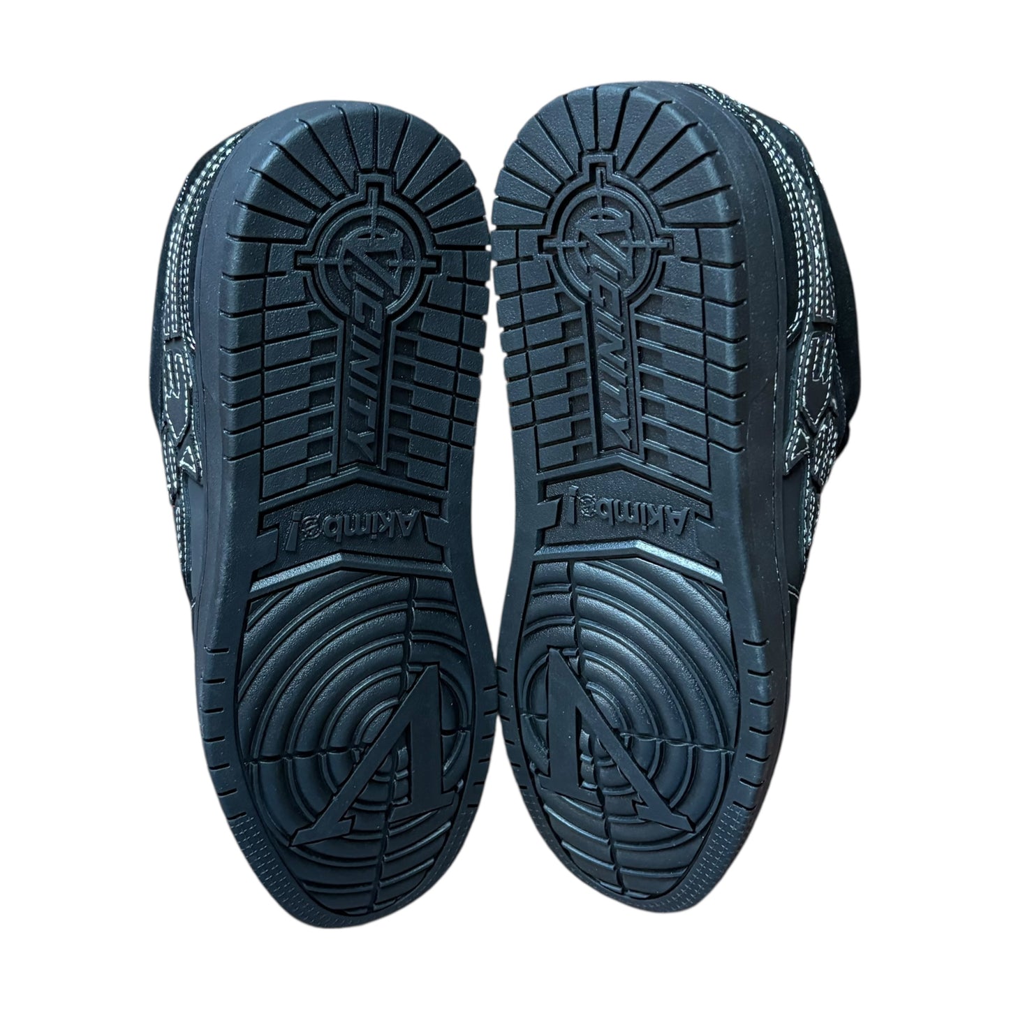 Vicinity Akimbo Low black (UK8.5)