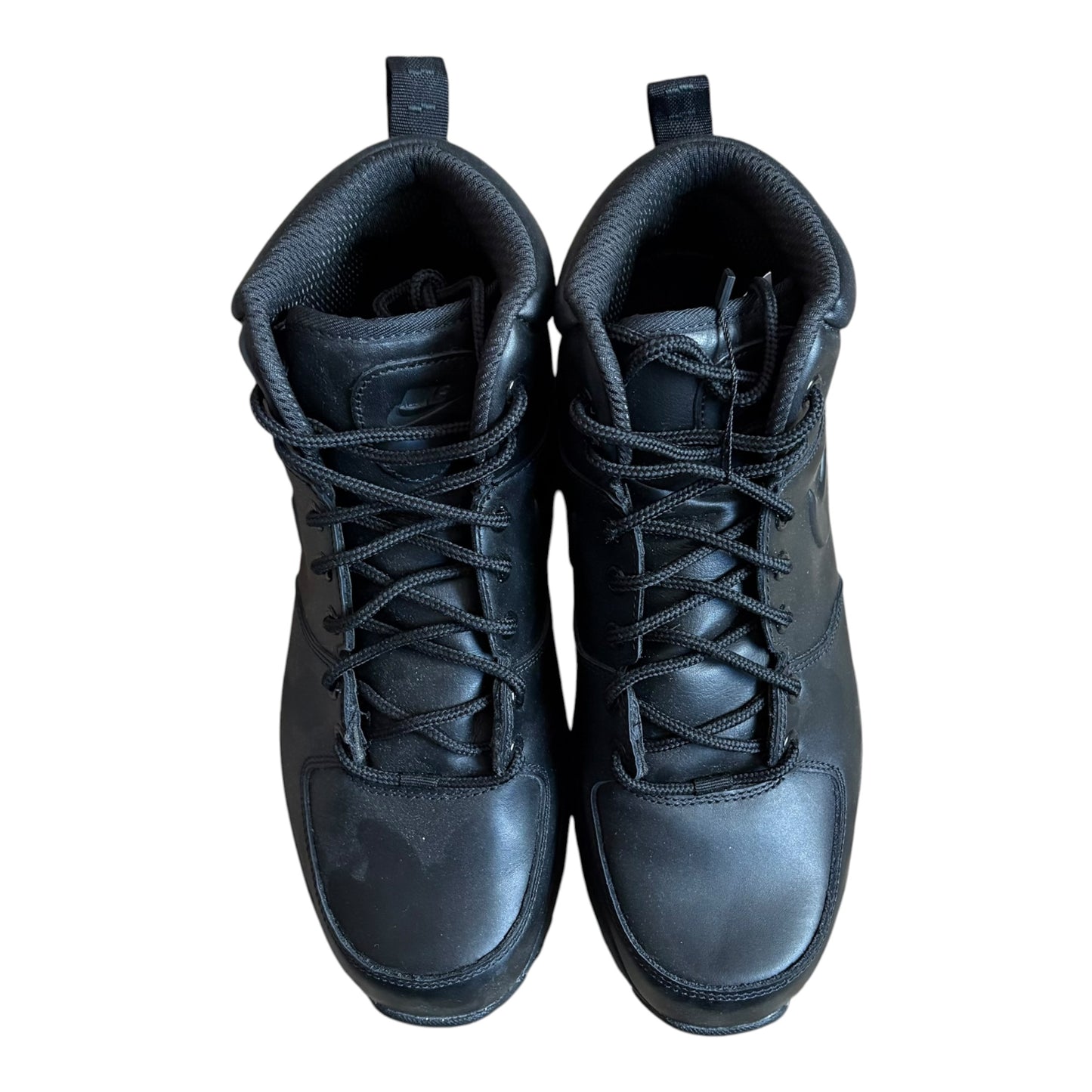Nike Manoa black boot (UK8)