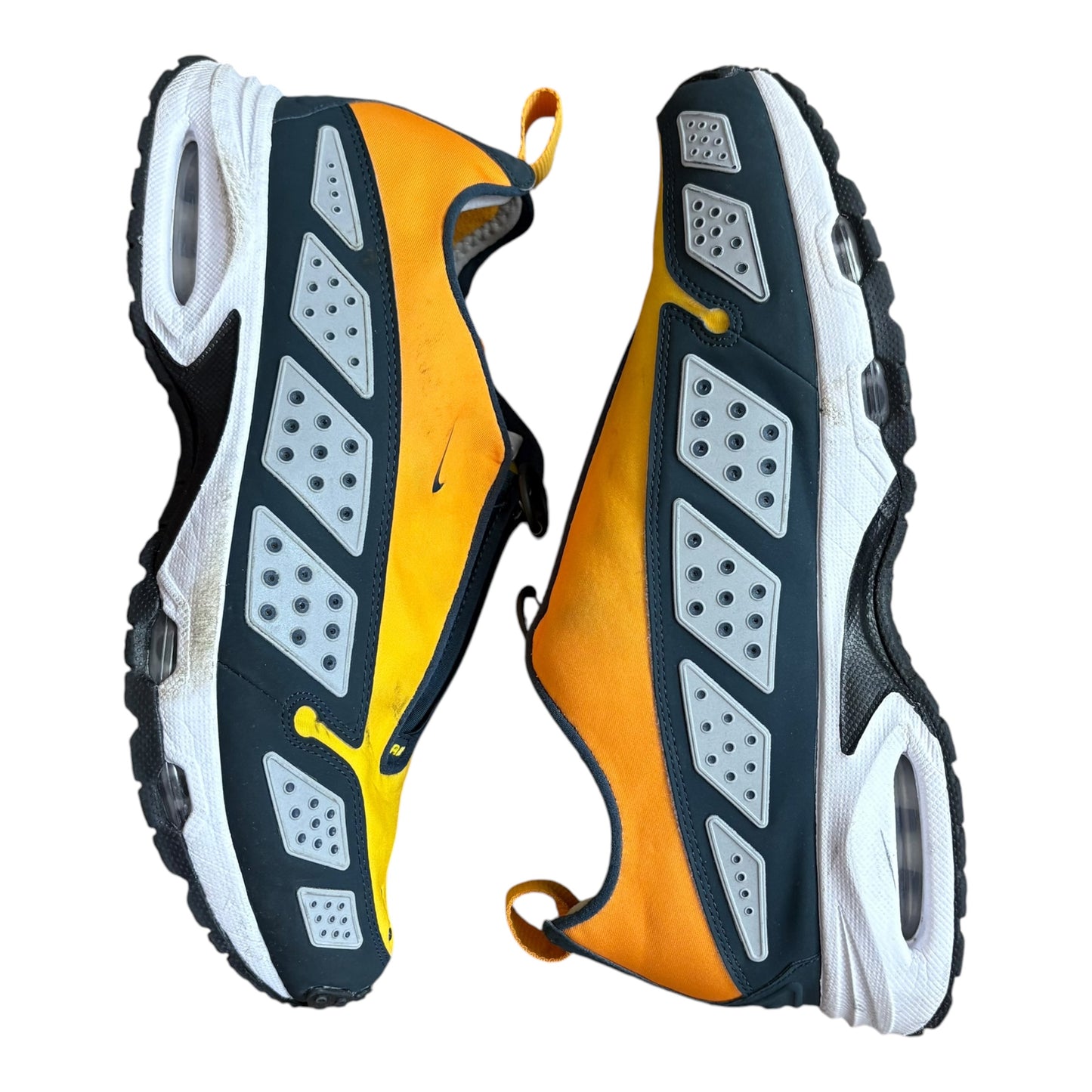 Nike canyon gold SUNDER (UK9)