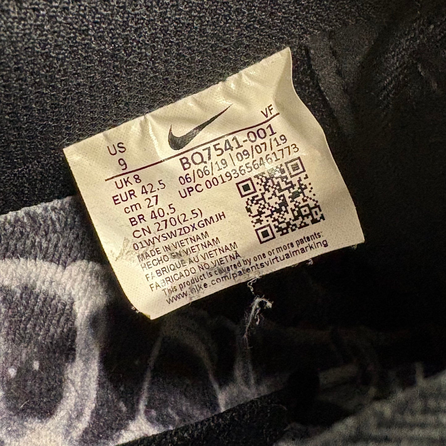 Nike air force 1 black “halloween” (UK8)