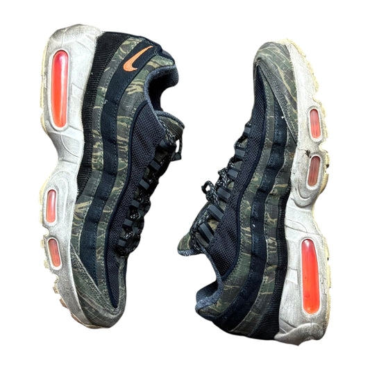Nike air max 95 Carhartt green camo (UK7.5)