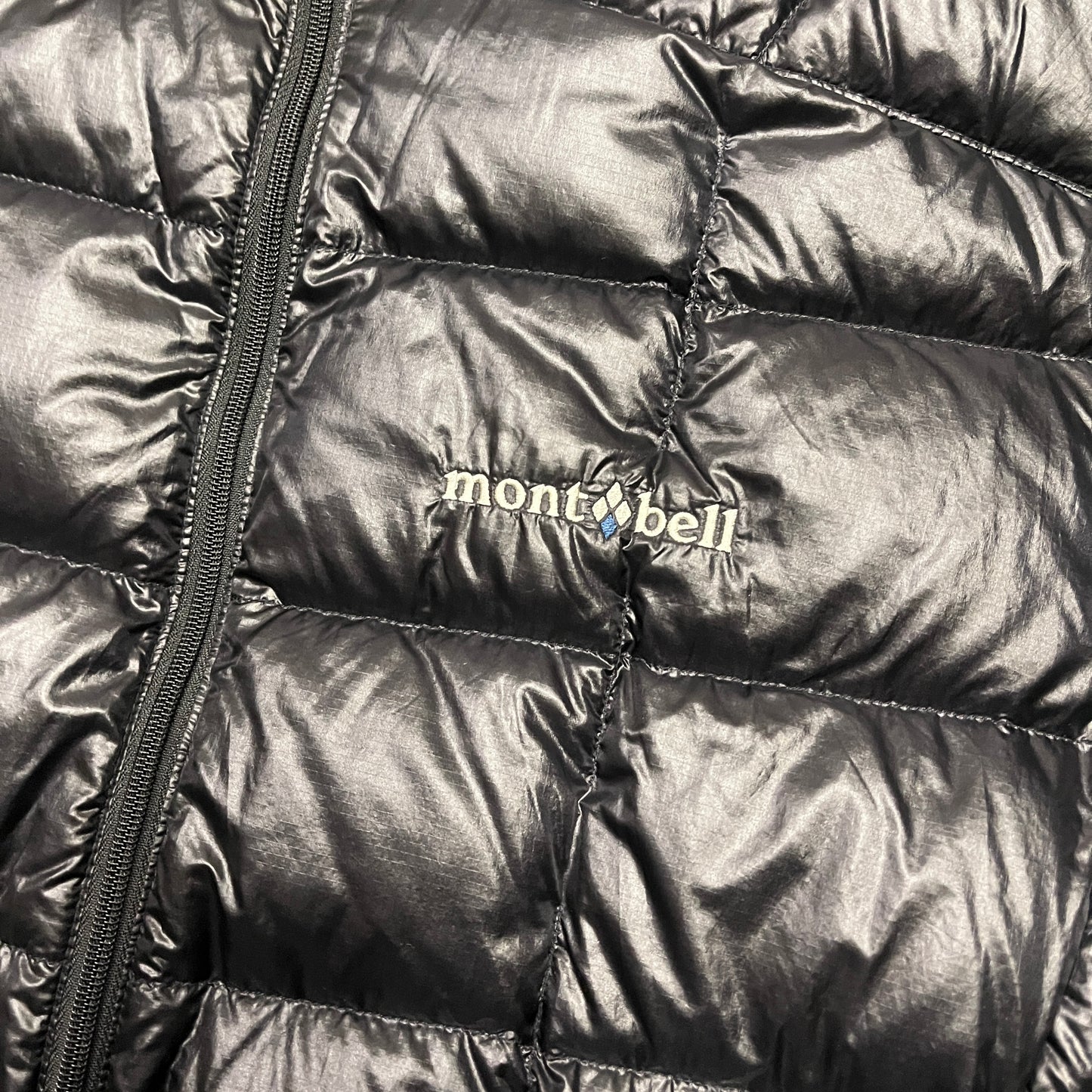 Montbell black square stitch puffer (M)