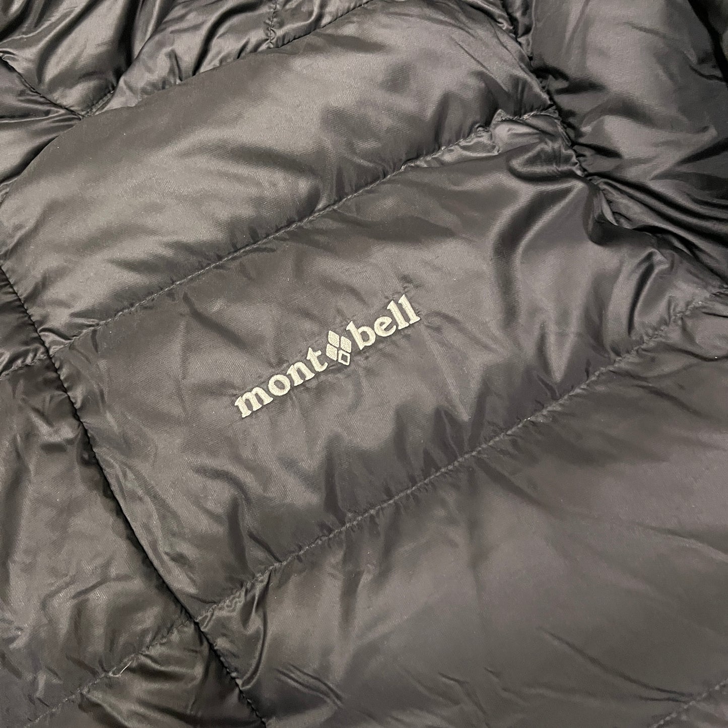 Montbell black puffer (L)