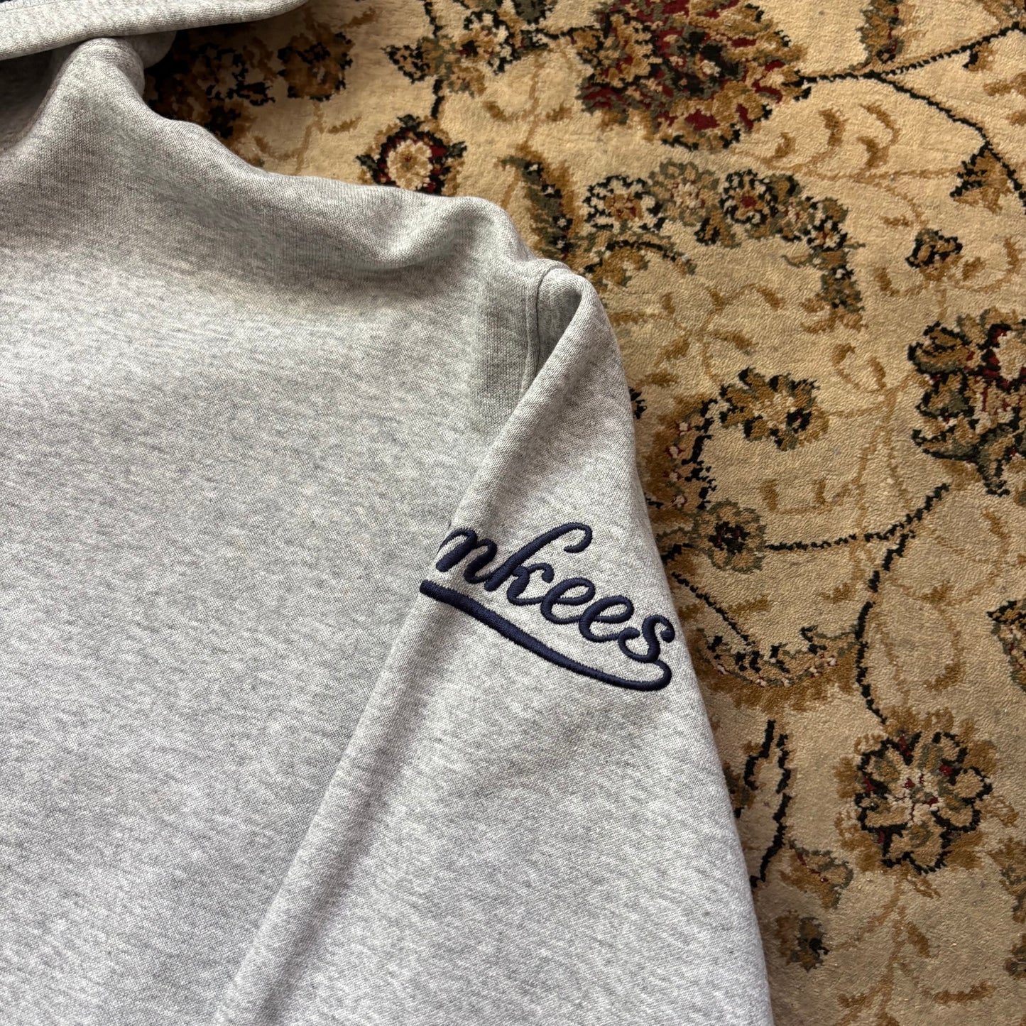 Nike Yankees centre swoosh grey hoodie (L)