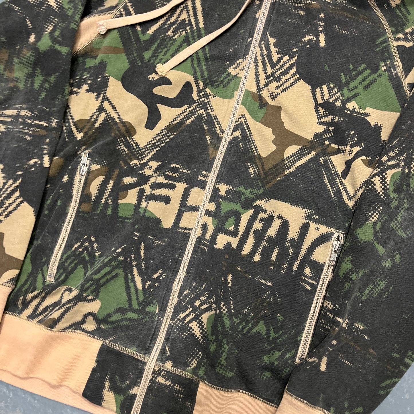 Stussy green tree camo zipup hoodie (M)