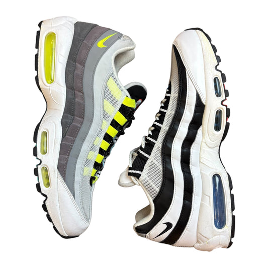 Nike air max 95 greedy (UK8.5)