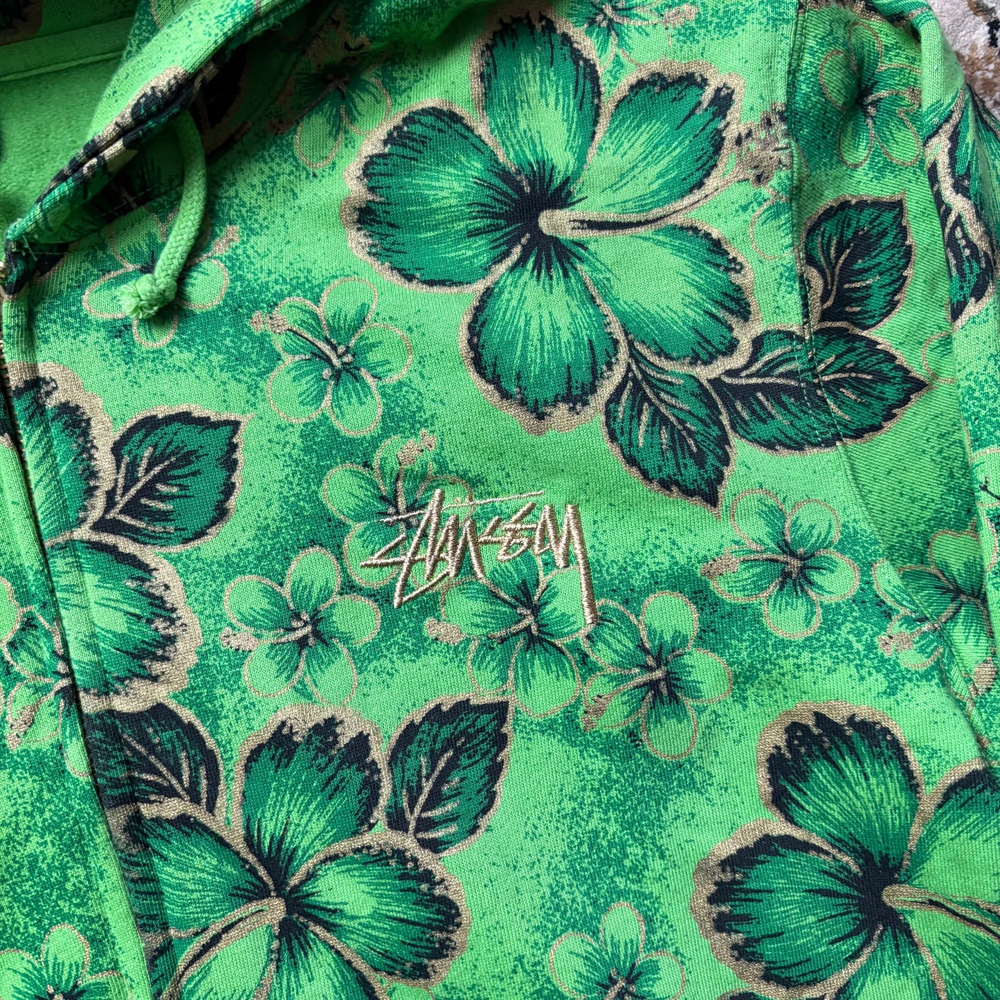 Stussy green floral zip up hoodie (M)