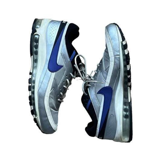 Nike air max B/W silver/blue (UK10)