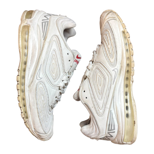 Nike Supreme air max 98 white (UK8.5)