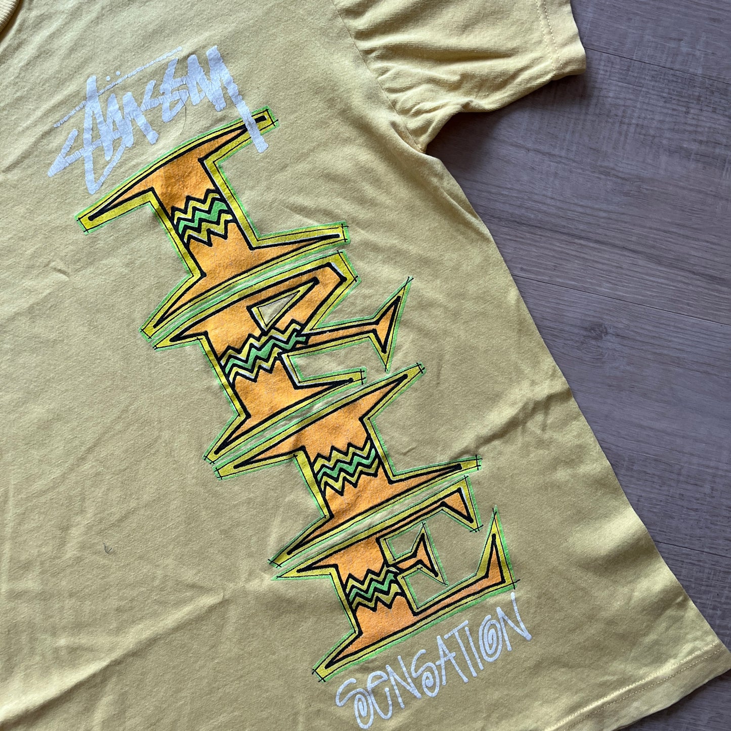 Stussy yellow tribe tee (M)