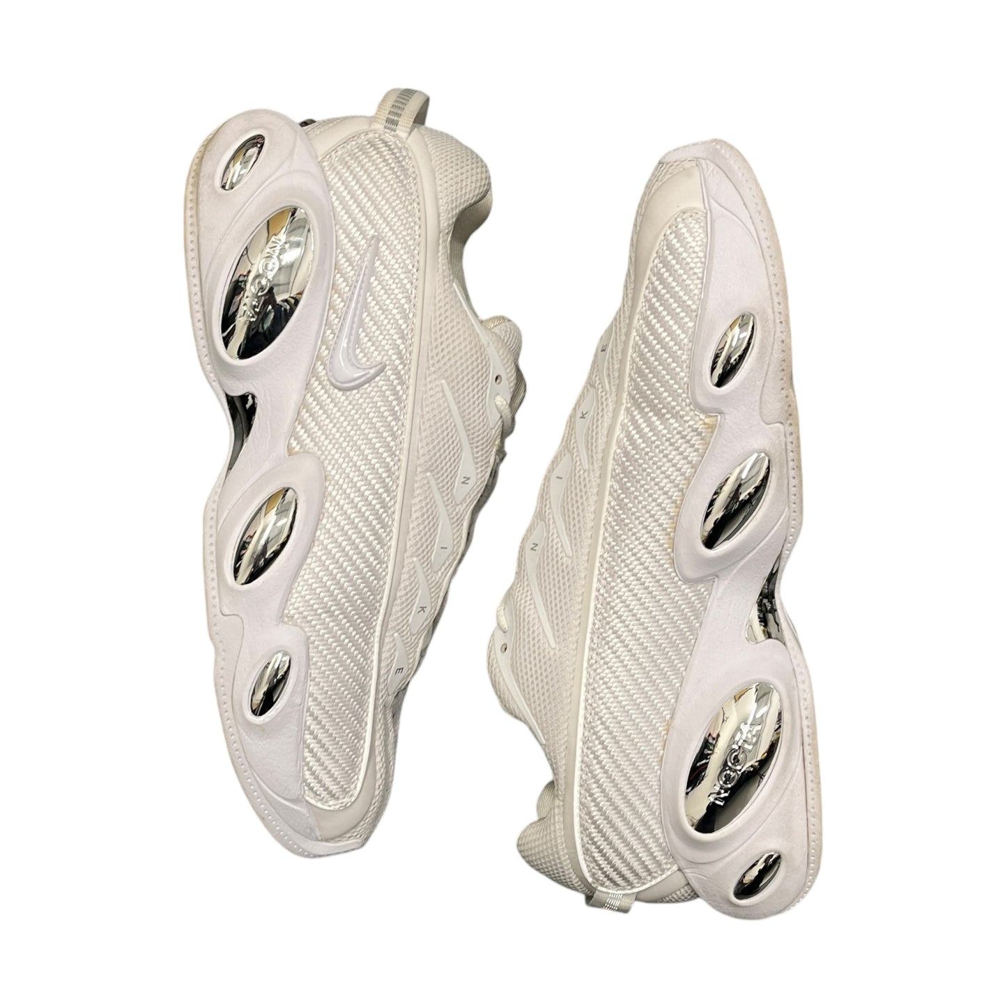 Nocta glide all white (UK7)