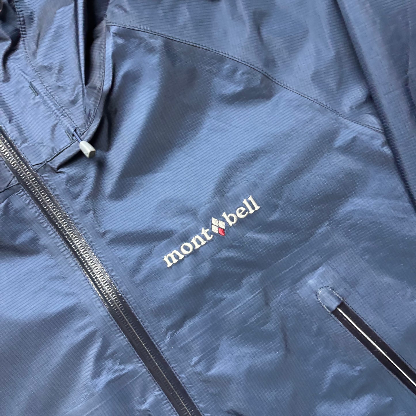 Montbell navy blue gore-tex shell jacket (L)