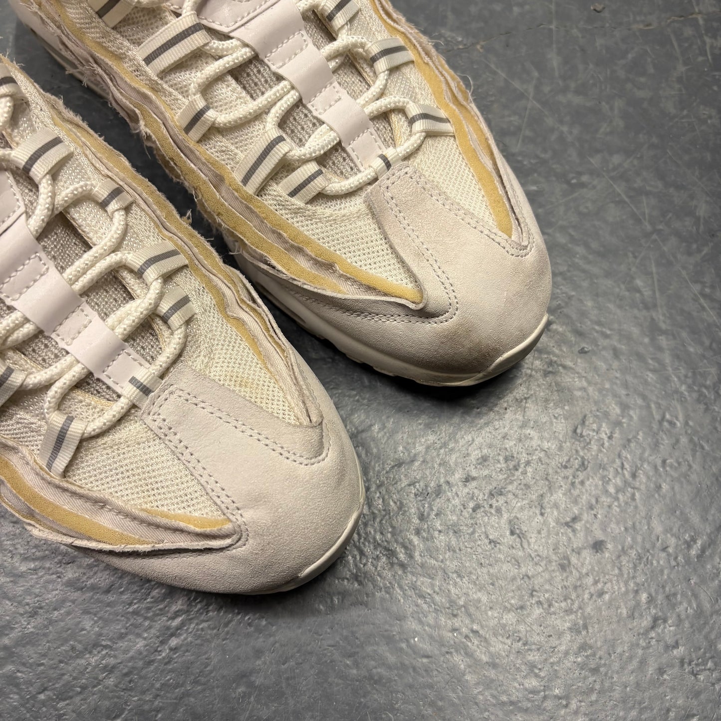 CDG X Nike air max 95 white (UK9)