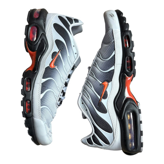 Nike air max TN wolf grey (UK9.5)