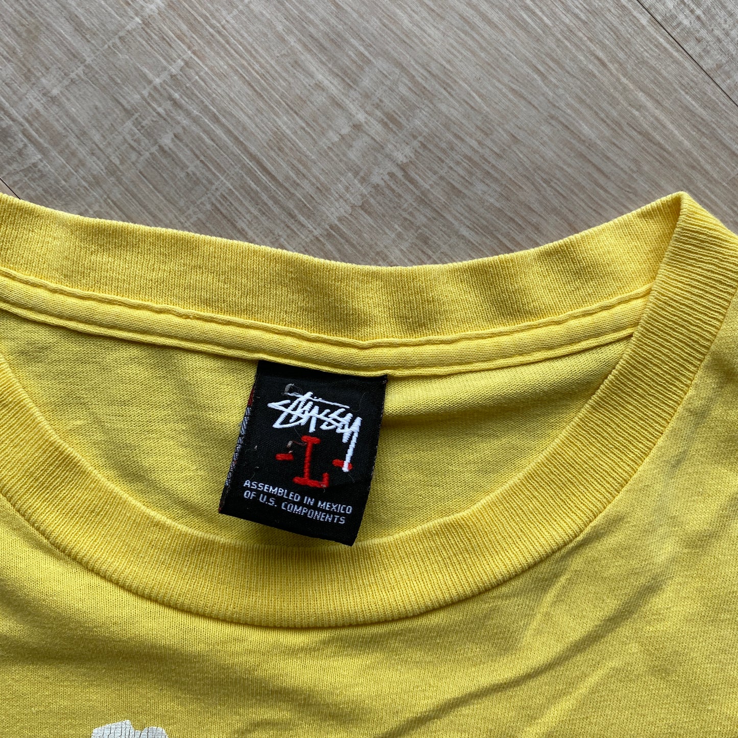 Stussy livin XL yellow tee (L)