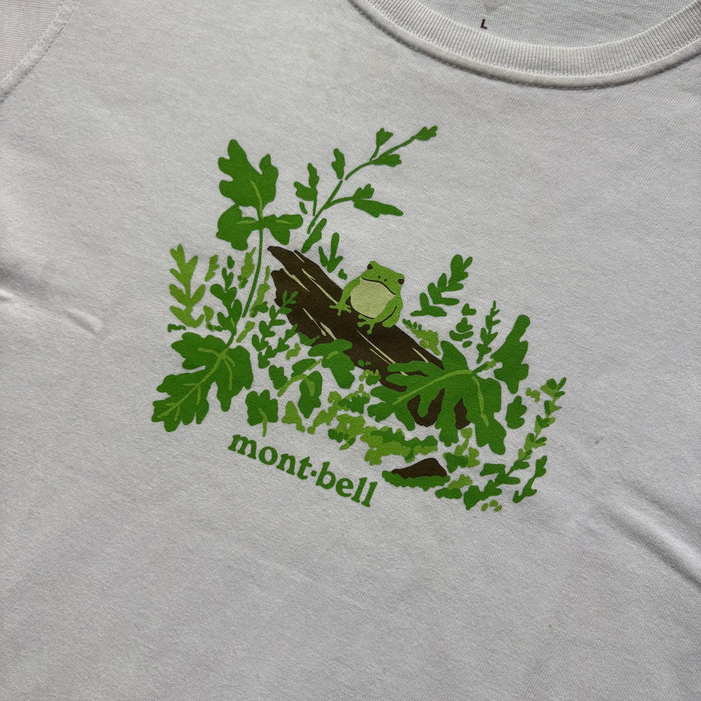 Montbell white frog tshirt (WMNS L)