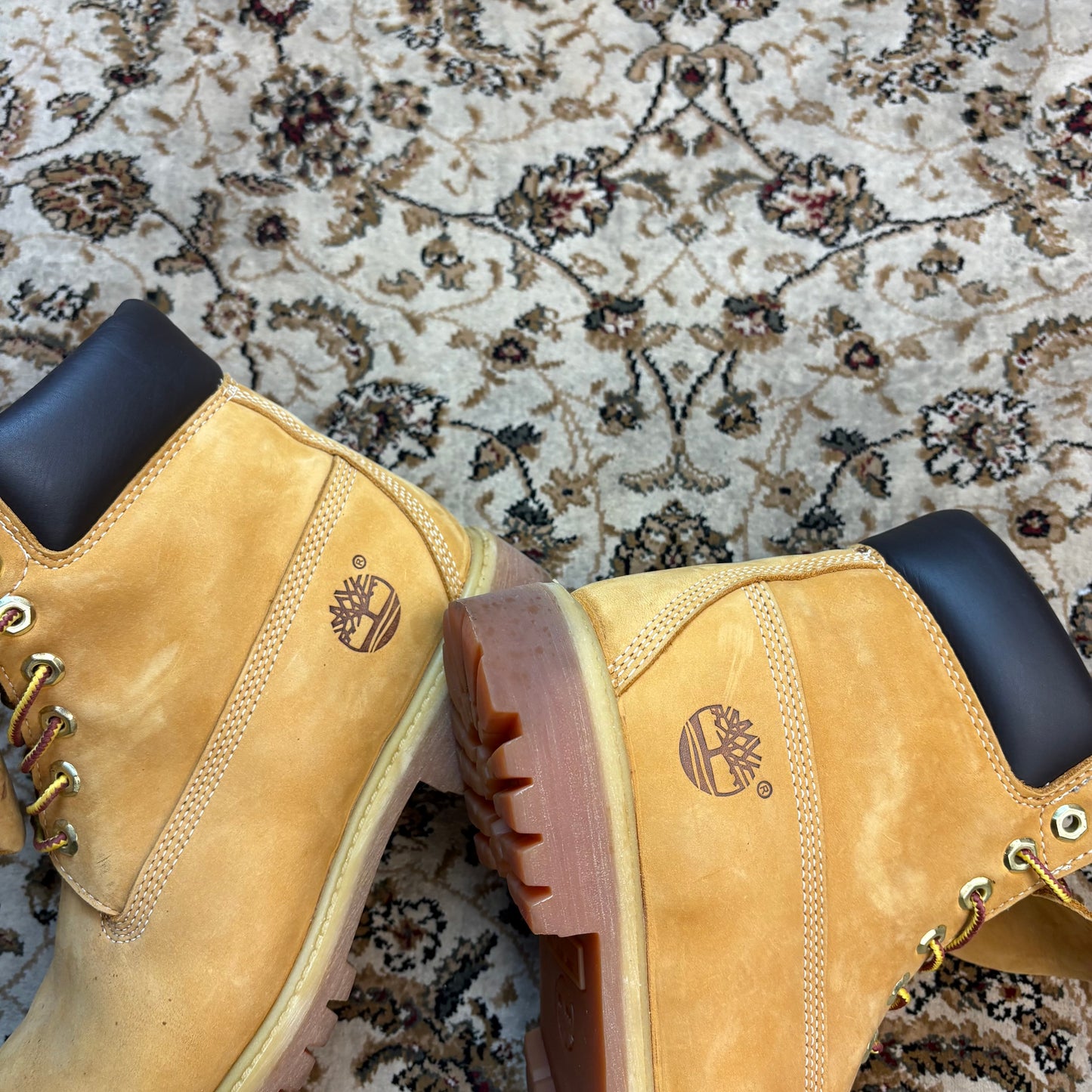 Timberland wheat 6 inch boots (UK8.5)