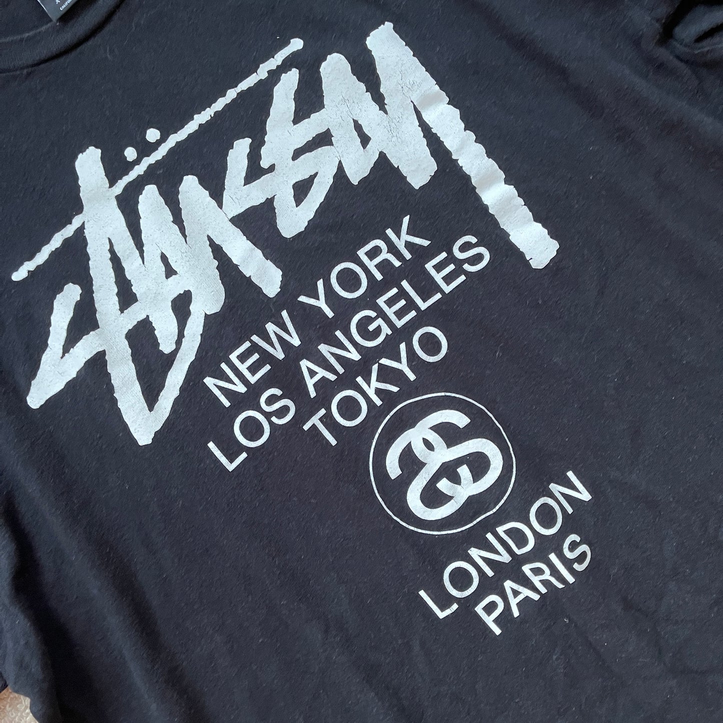 Stussy black world tour tee (L-XL)