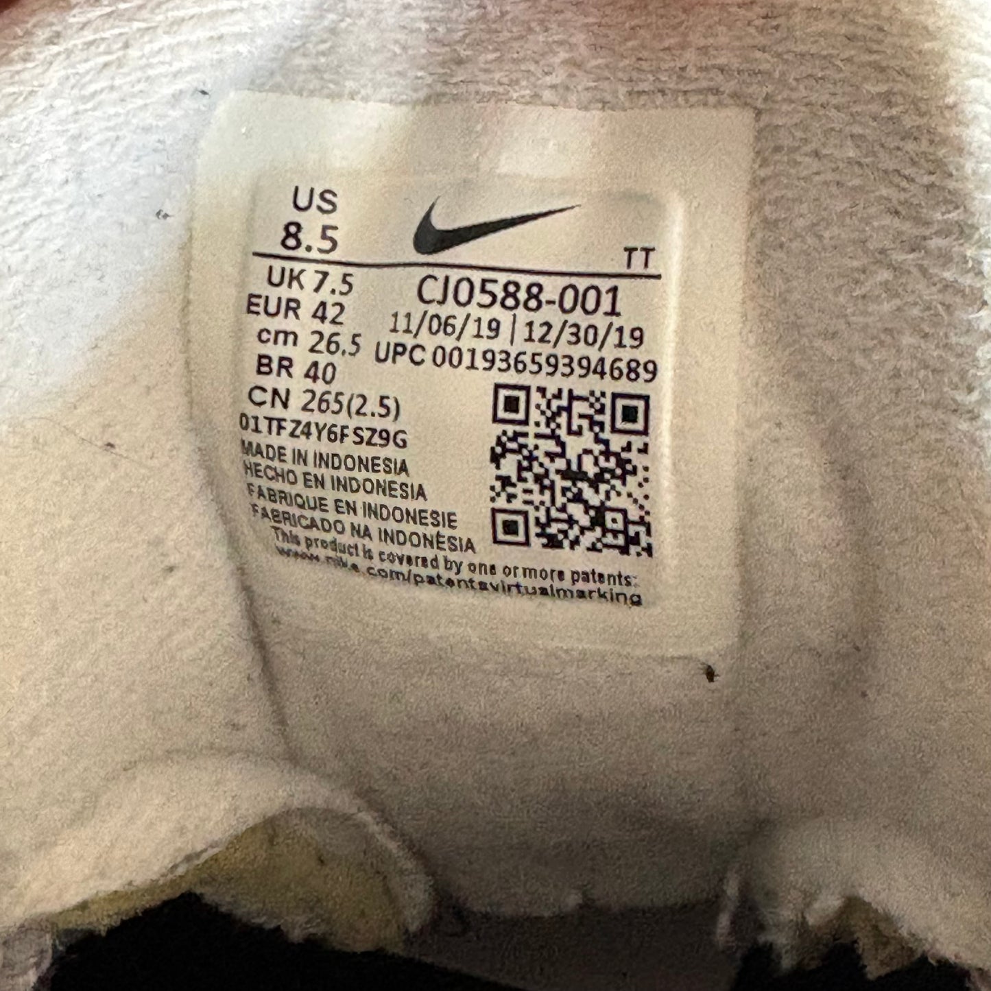 Nike air max 95 pink foam (UK7.5)