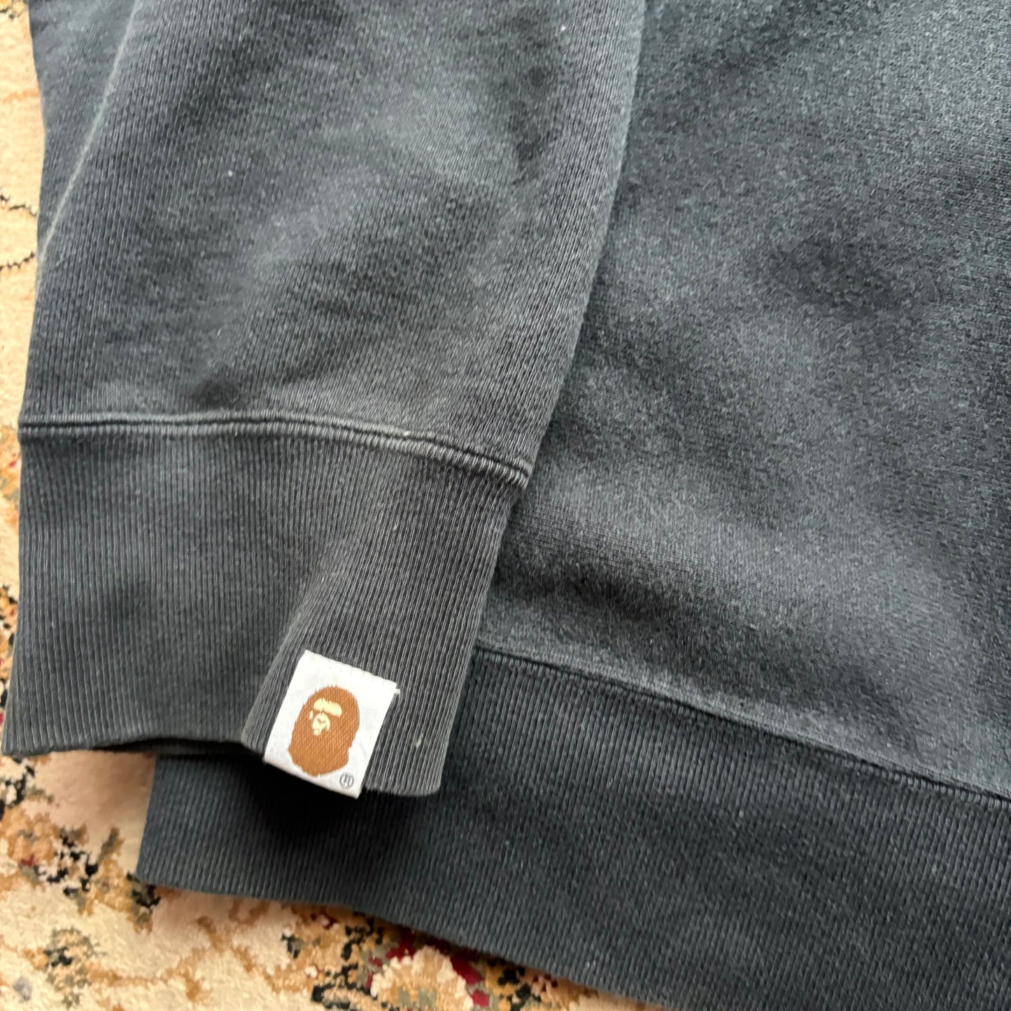 BAPE full zip graphic hoodie (L)