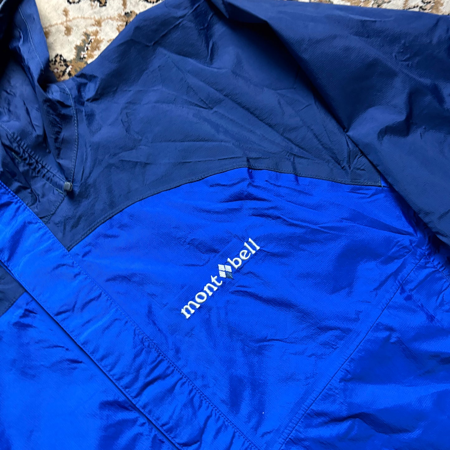 Montbell two tone blue waterproof shell jacket (M)