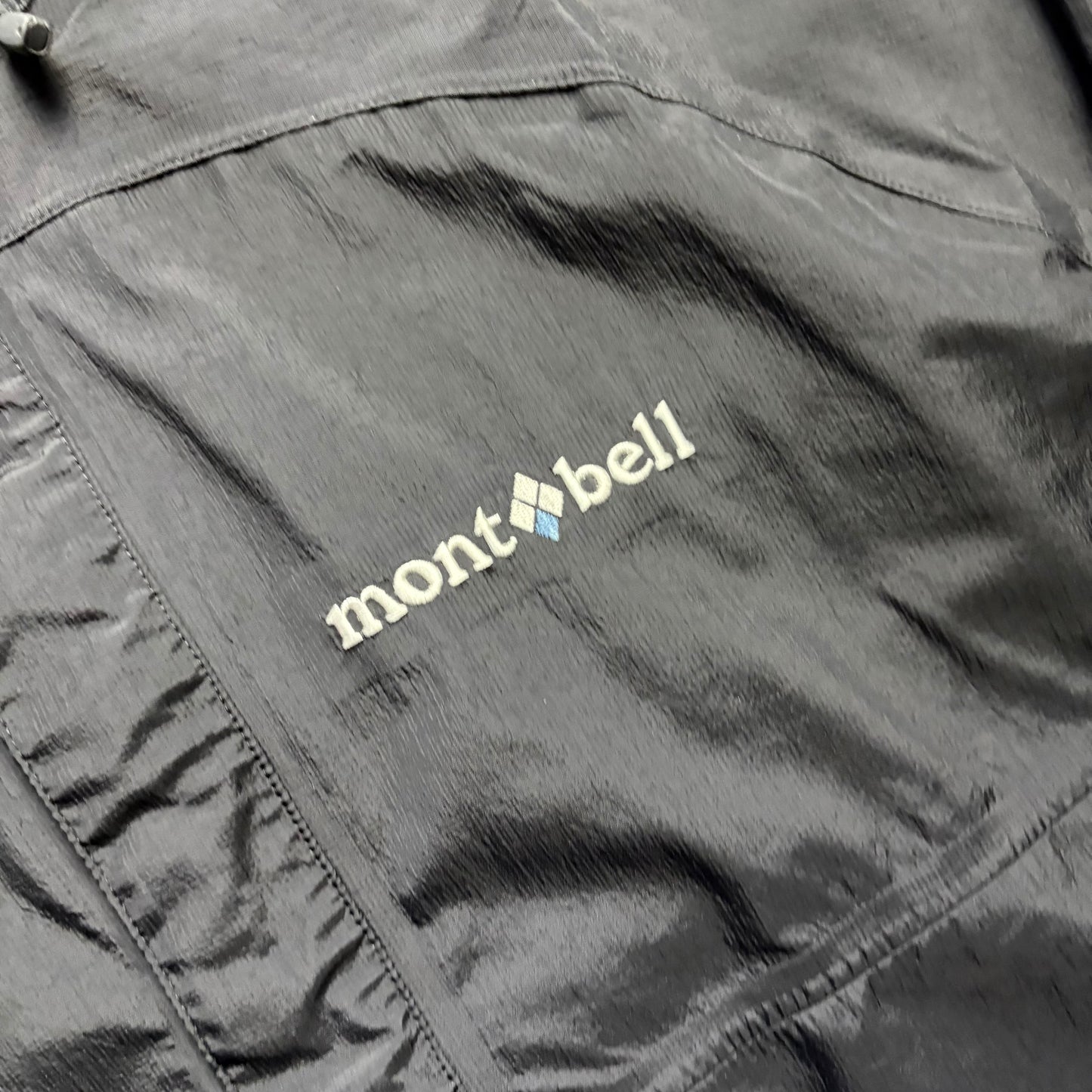 Montbell black waterproof shell jacket (M)