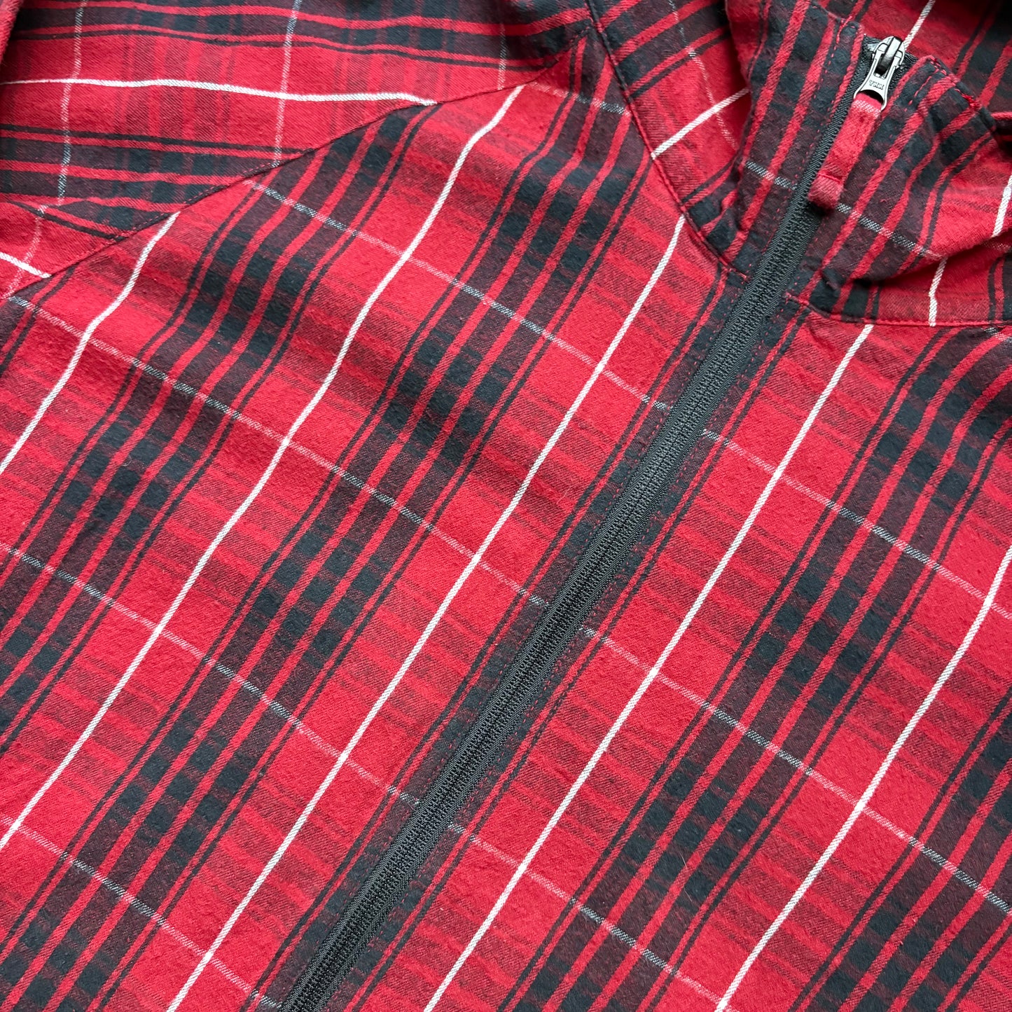 Stussy red tartan zipup jacket (XL)