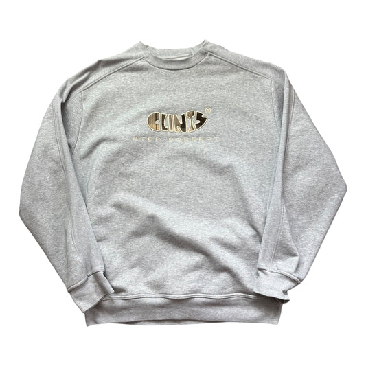 Clint’s grey sweatshirt (XL)