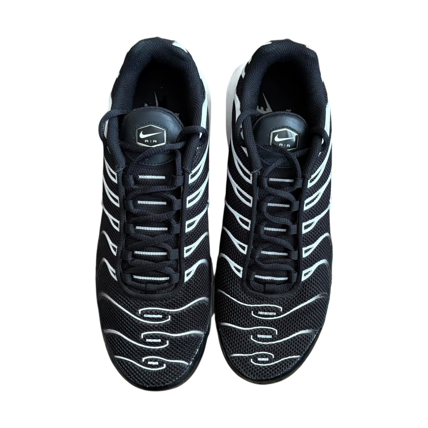 Nike air max plus TN black/white (UK9)