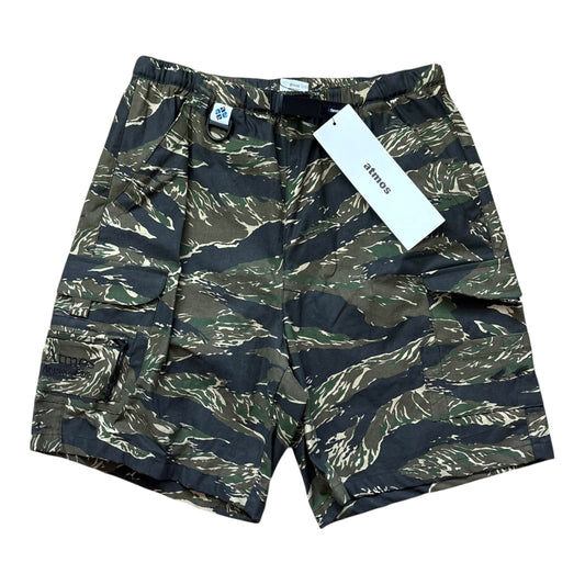 Atoms green cargo shorts BNWT (M)