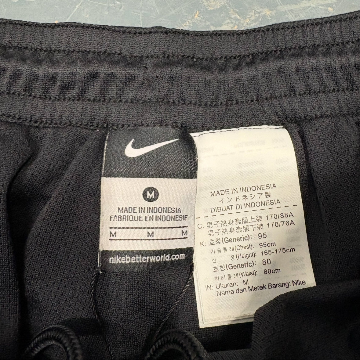 Nike Juventus black track pants (M)