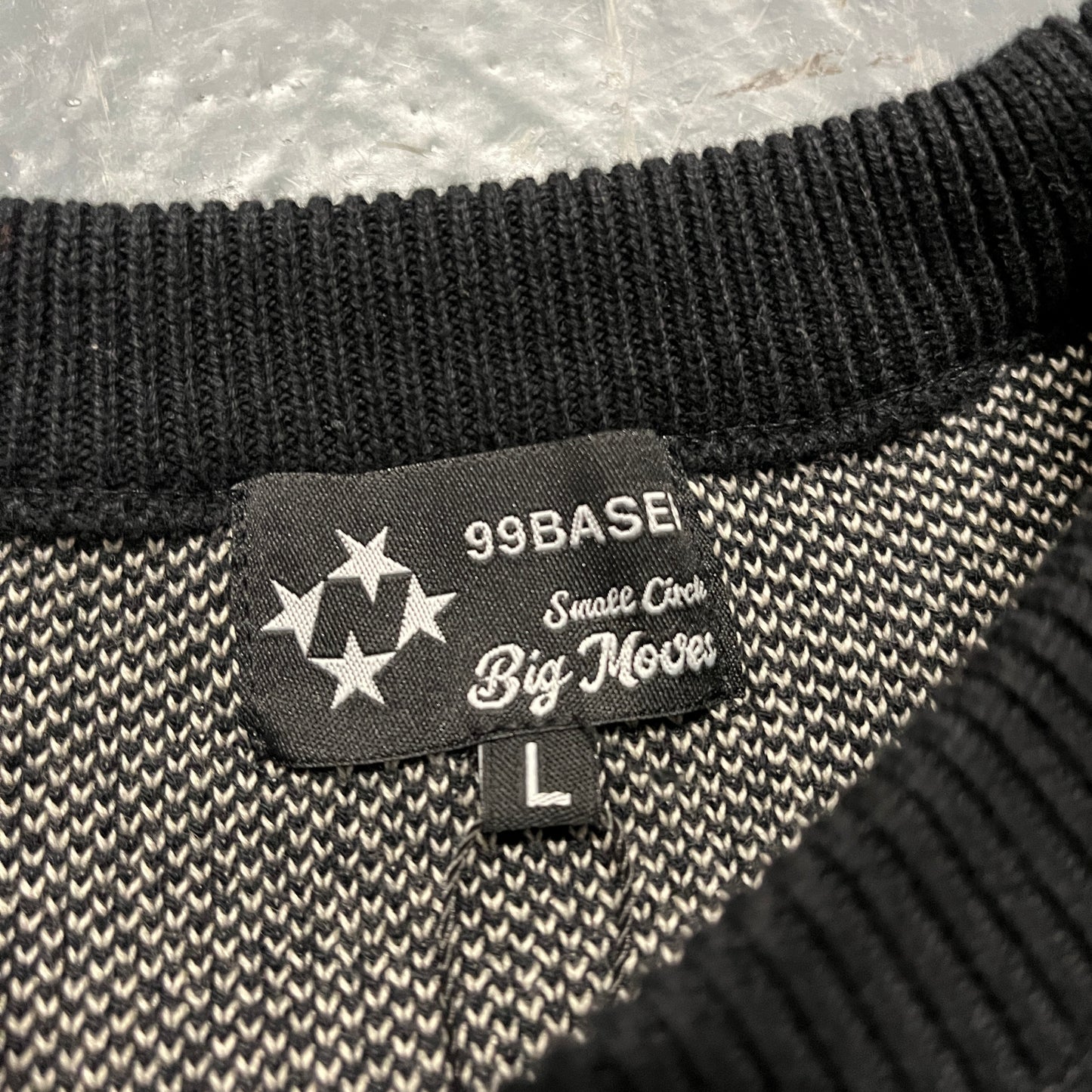 99 based black heavyweight knit (L)