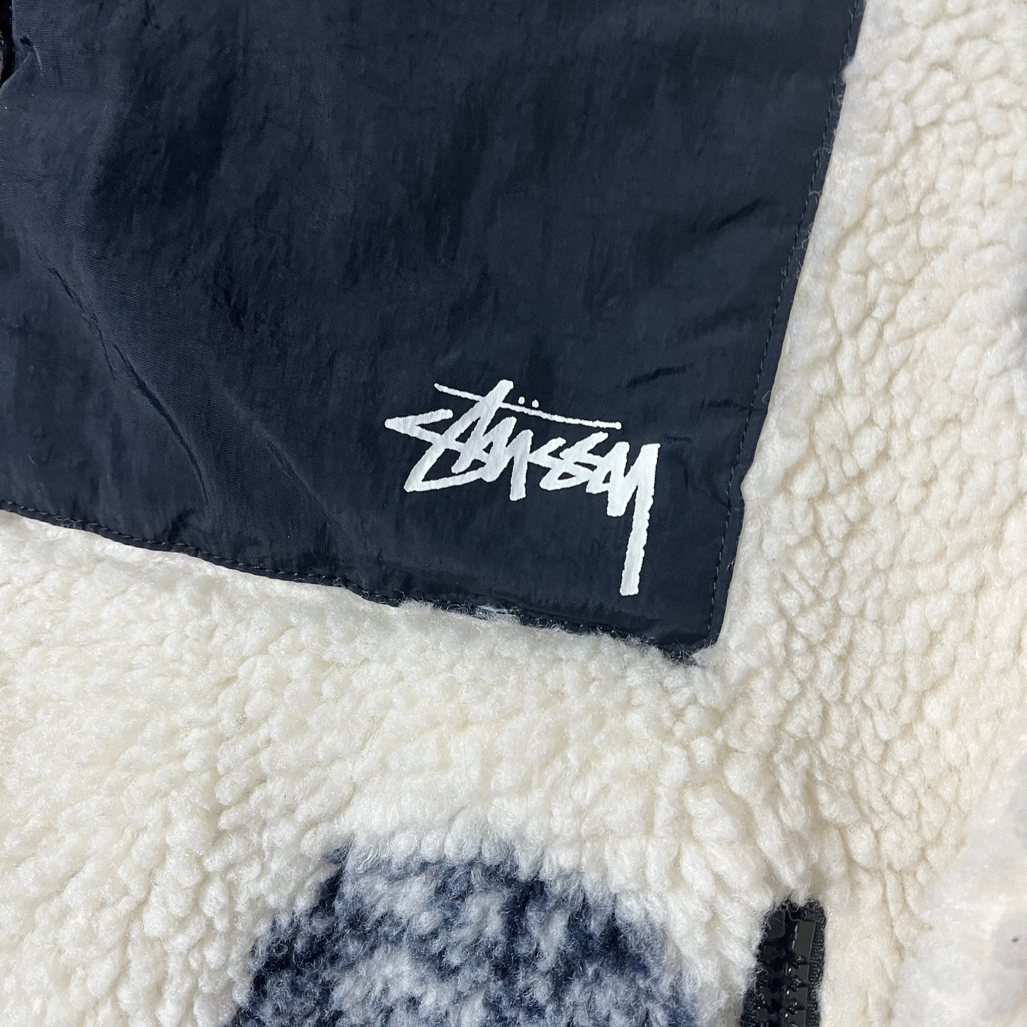 Stussy sherpa mask fleece (L)