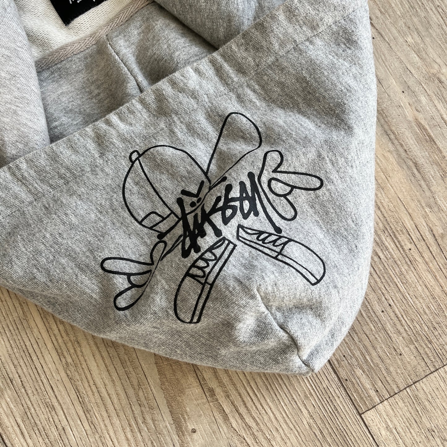 Stussy grey cartoon graphic zipup hoodie (L)